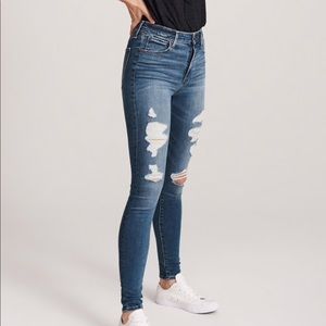 Abercrombie and Fitch Ripped High Rise